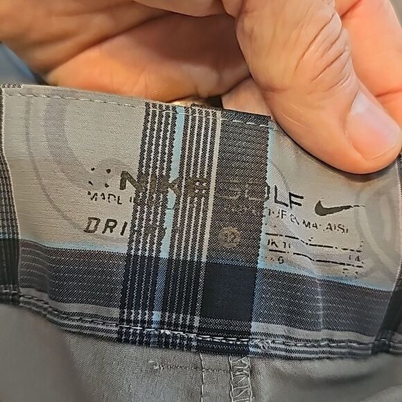 Nike Golf Dri-fit plaid Skort size 12 - Picture 8 of 9